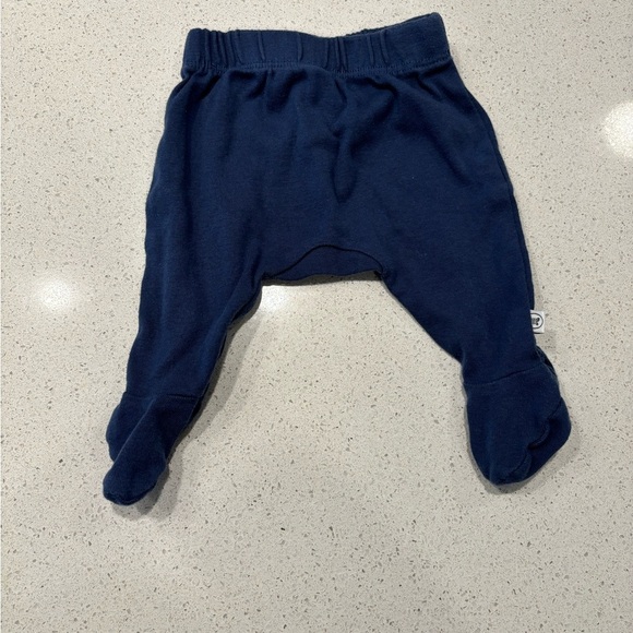 5 PIECE BUNDLE! Honest Baby Organic Cotton, Newborn - Picture 4 of 6